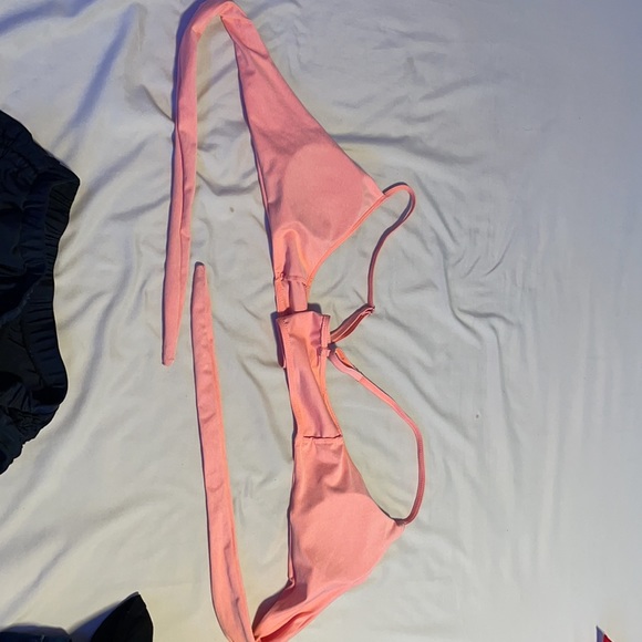 Shein swimsuit - Picture 2 of 4